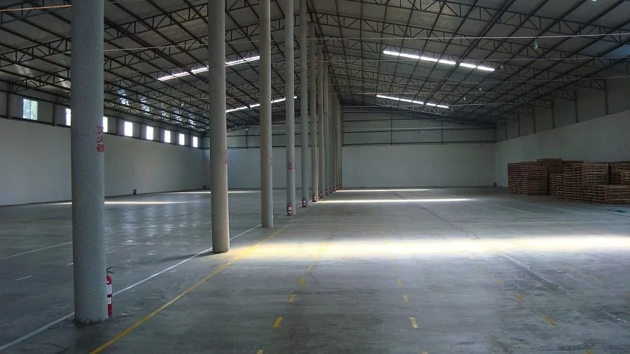 warehouse on rent